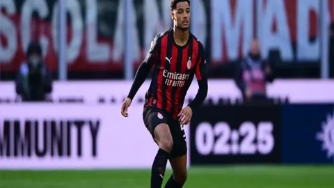 威廉姆斯30分8板7助，哈騰复出13分14板，夏普21分，雷霆止住连败击败开拓者